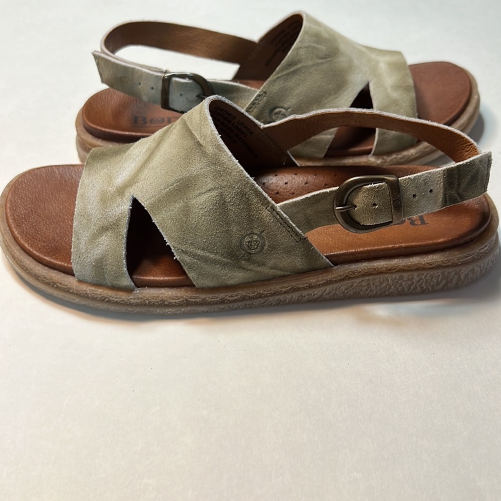 Born “Carah” sandals